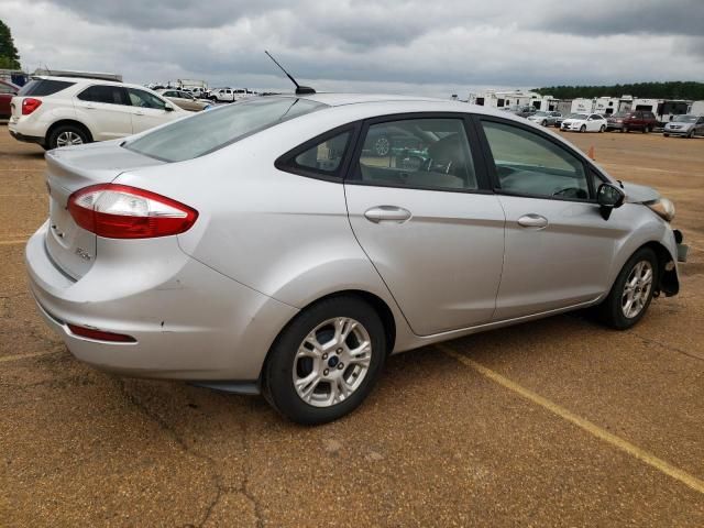 2015 Ford Fiesta SE