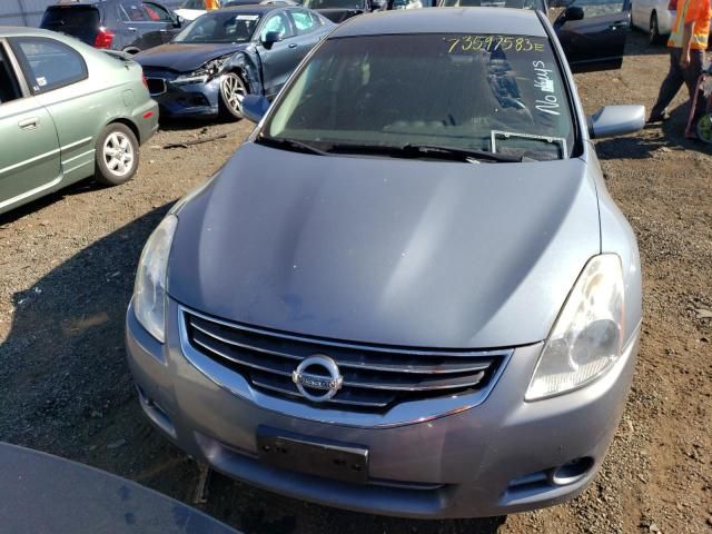 2010 Nissan Altima Base