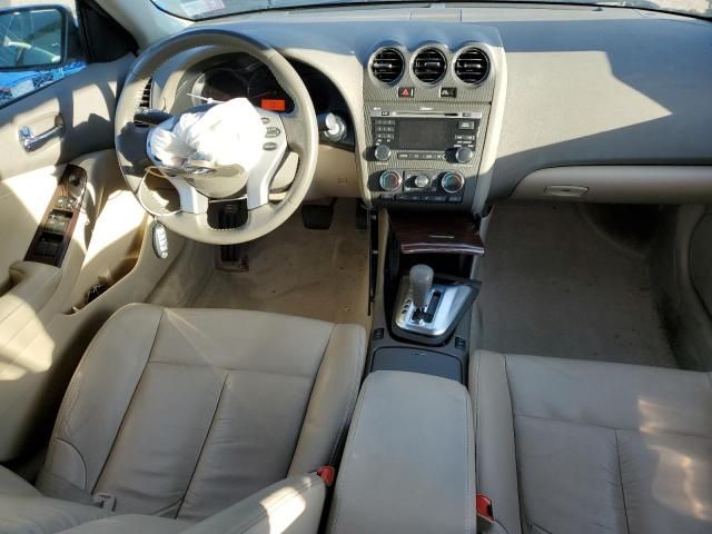 2011 Nissan Altima Base