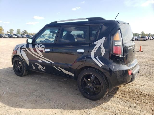 2010 KIA Soul +