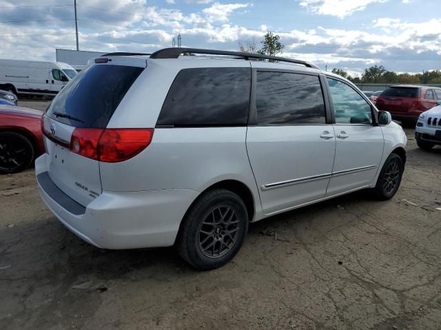 2008 Toyota Sienna XLE