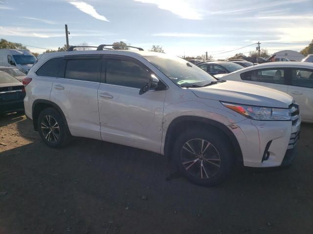 2017 Toyota Highlander LE