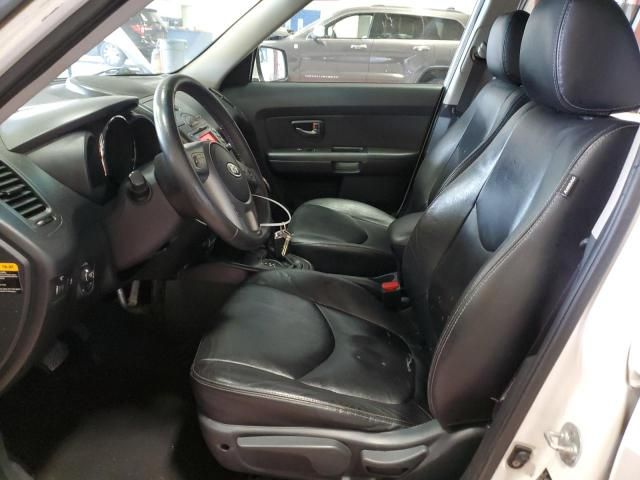 2011 KIA Soul +