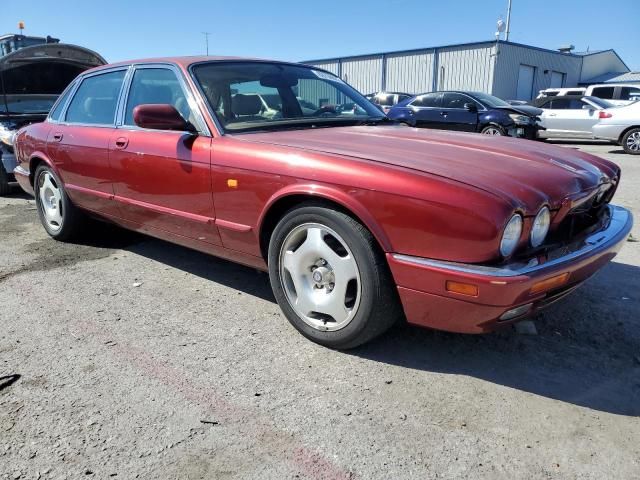 1997 Jaguar XJR