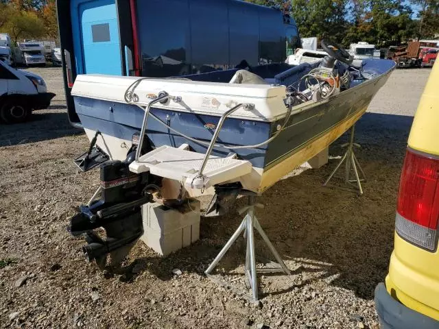 1997 Bayliner Capri