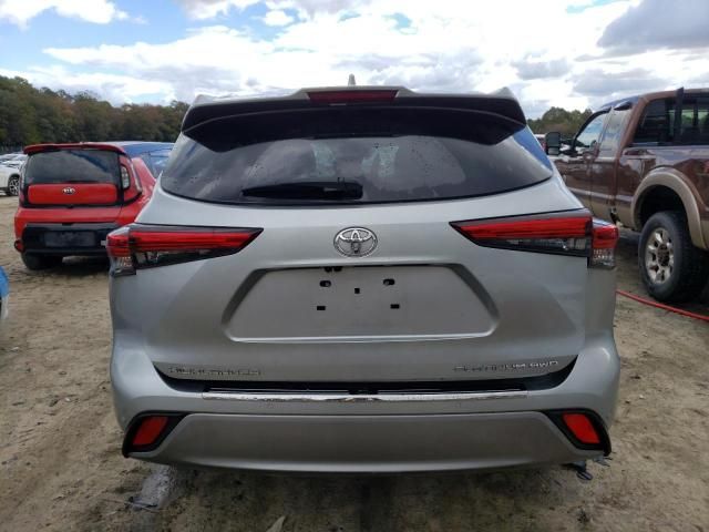 2022 Toyota Highlander Platinum