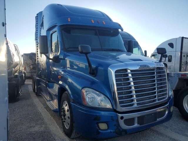 2014 Freightliner Cascadia 125