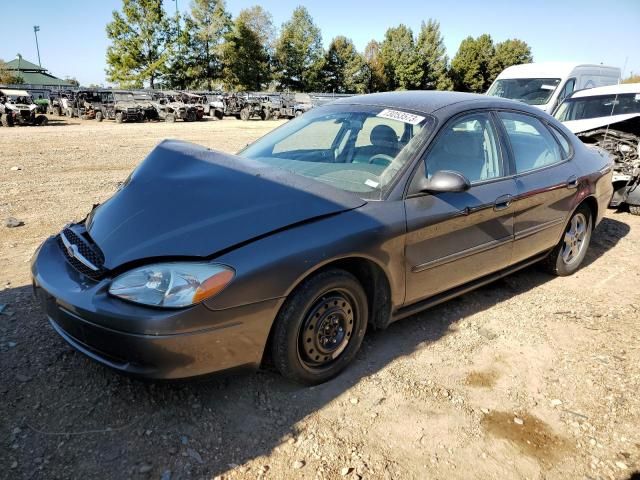 2002 Ford Taurus SE