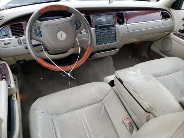 2003 Lincoln Town Car Cartier