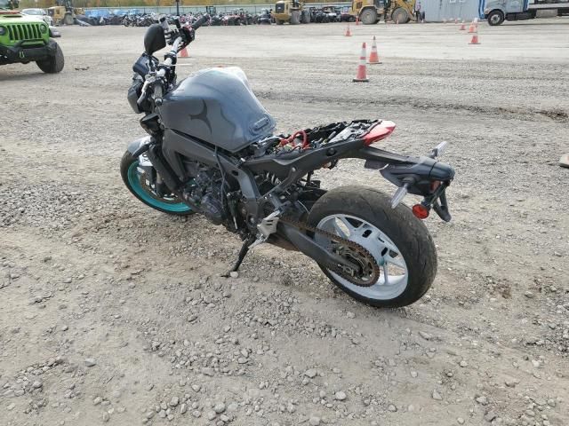 2022 Yamaha MT09