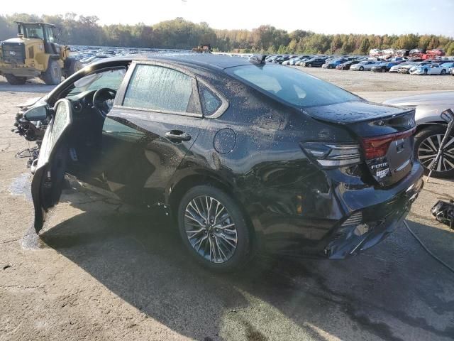 2023 KIA Forte GT Line