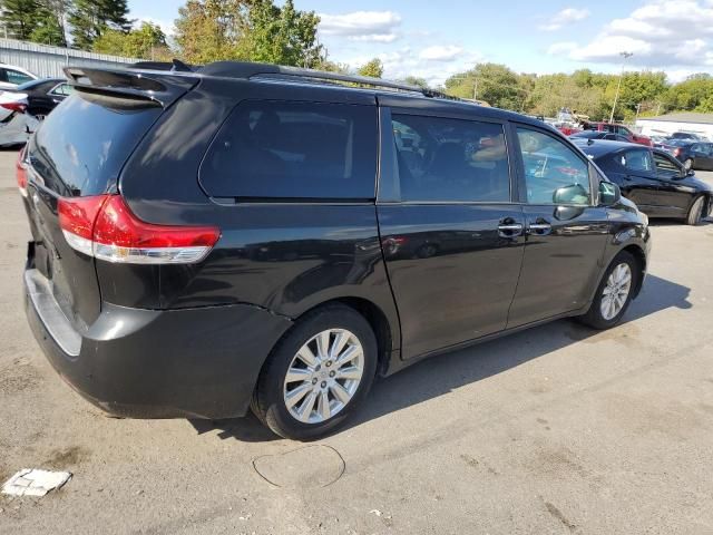 2011 Toyota Sienna XLE