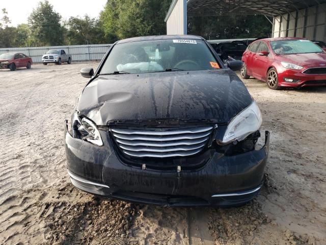 2014 Chrysler 200 LX