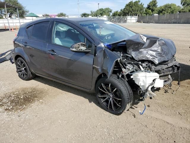 2016 Toyota Prius C