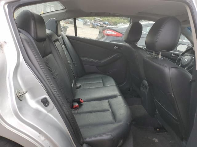 2011 Nissan Altima Base