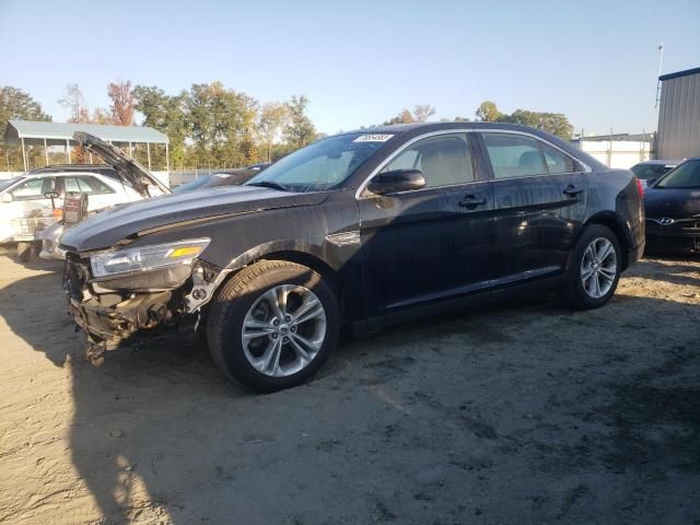 2018 Ford Taurus SEL