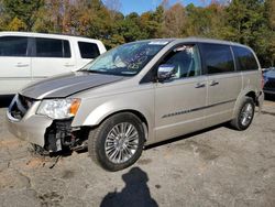 Chrysler Town & Country Touring l Vehiculos salvage en venta: 2013 Chrysler Town & Country Touring L