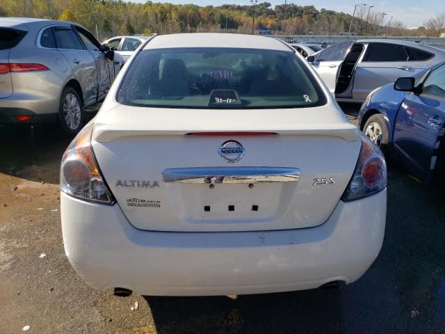 2010 Nissan Altima Base