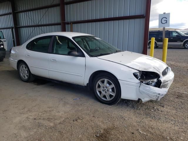 2005 Ford Taurus SE