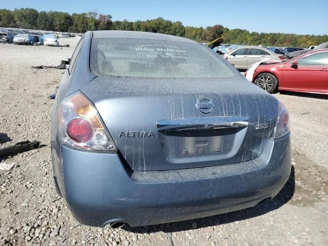 2010 Nissan Altima Base