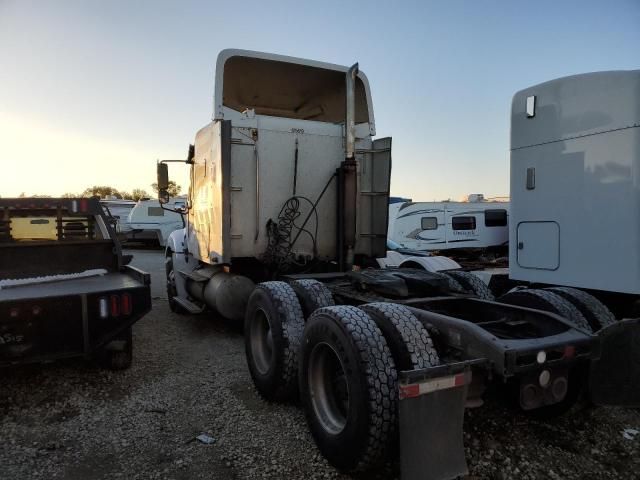 2006 Freightliner Conventional Columbia