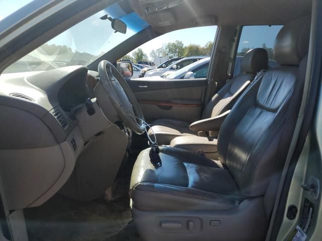 2006 Toyota Sienna XLE