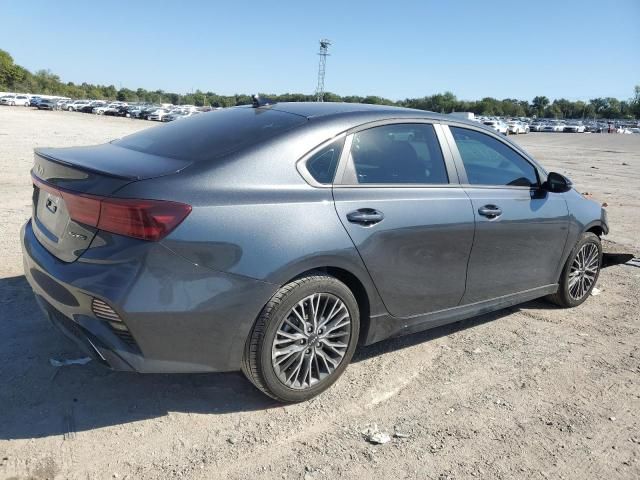 2023 KIA Forte GT Line