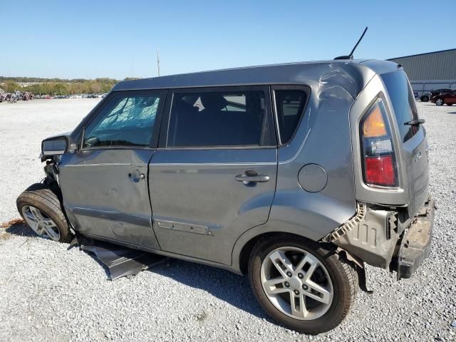 2011 KIA Soul +