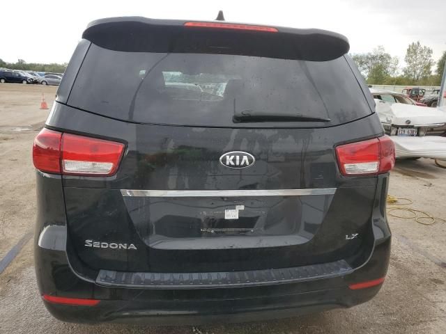 2015 KIA Sedona LX