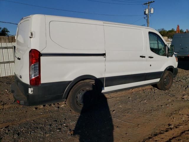 2019 Ford Transit T-150