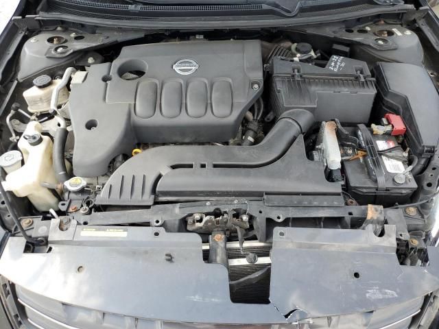 2010 Nissan Altima Base