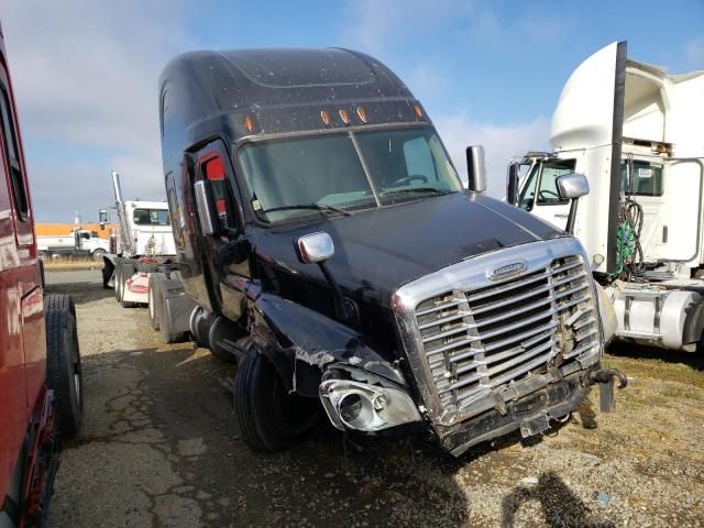 2016 Freightliner Cascadia 125