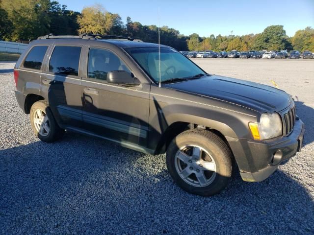 2005 Jeep Grand Cherokee Laredo