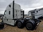 2019 Freightliner Cascadia 126