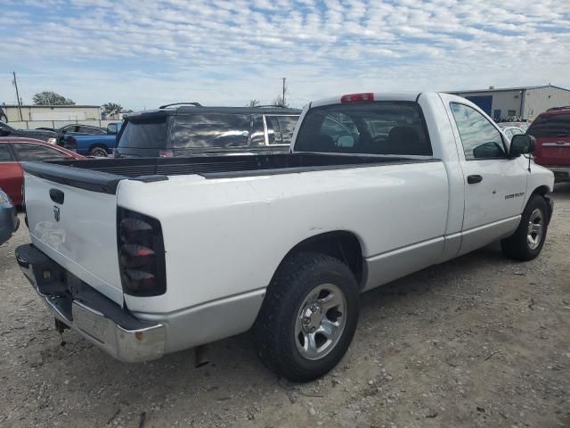 2004 Dodge RAM 1500 ST