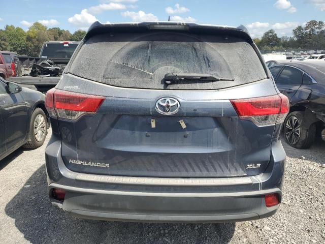 2018 Toyota Highlander SE