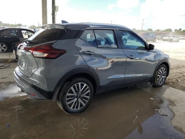 2023 Nissan Kicks SV