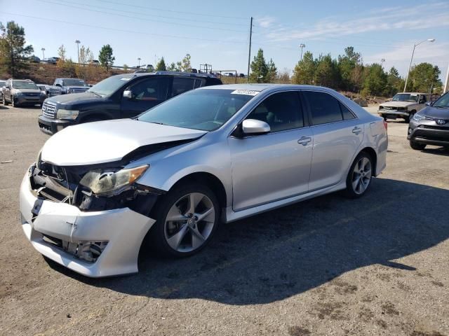 2014 Toyota Camry SE