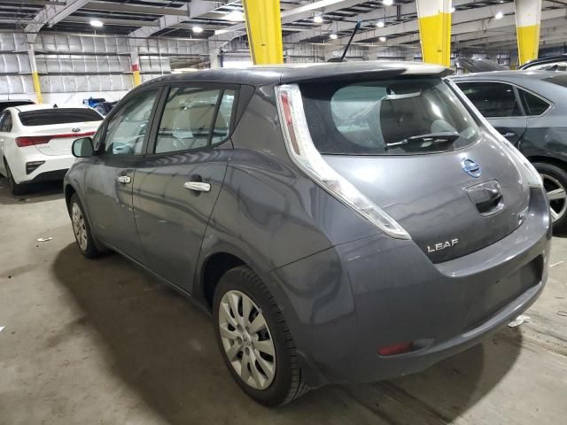 Wrecked on sale nissan leaf