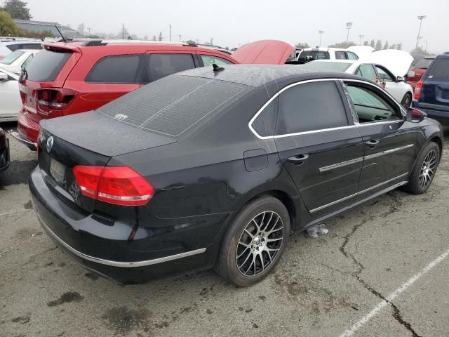 2012 Volkswagen Passat SEL