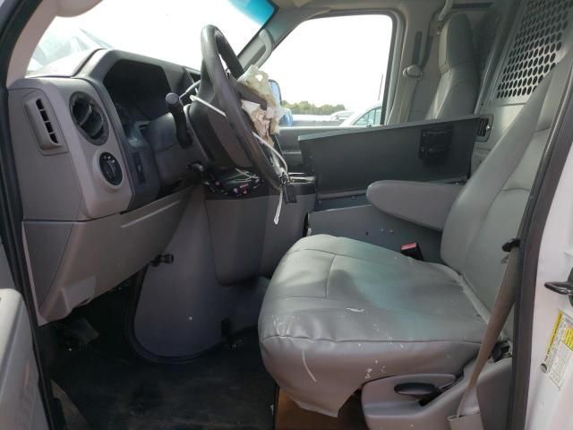 2014 Ford Econoline E350 Super Duty Van