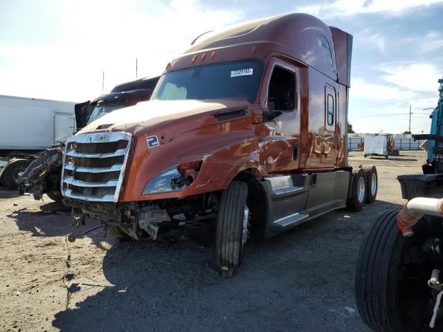 2018 Freightliner Cascadia 126