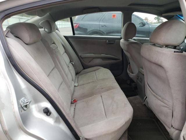 2004 Nissan Maxima SE