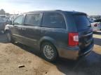 2014 Chrysler Town & Country Touring L