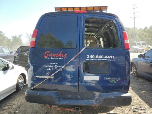 2003 Chevrolet Express G2500