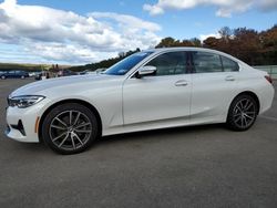 Carros dañados por inundaciones a la venta en subasta: 2022 BMW 330XI