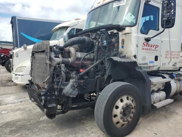 2015 Mack 600 CXU600