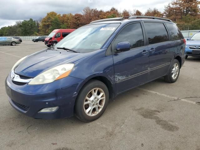 2006 Toyota Sienna XLE