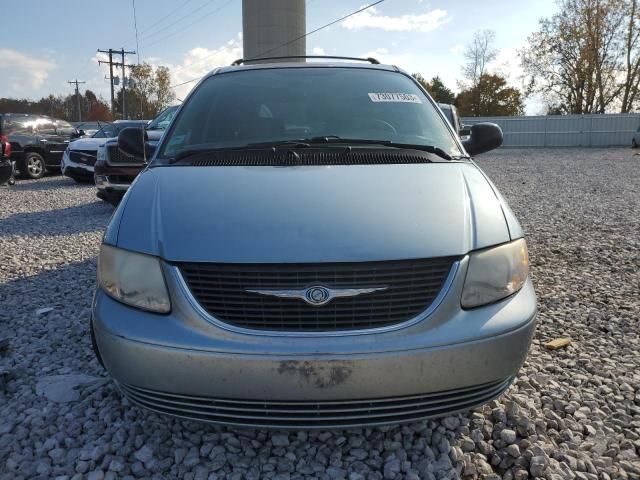 2003 Chrysler Town & Country