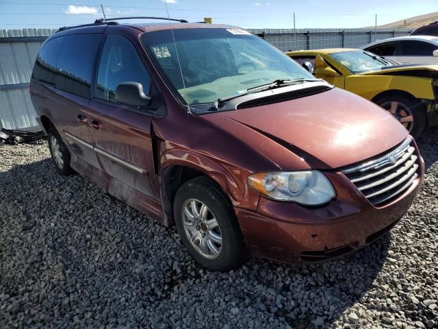 2007 Chrysler Town & Country Touring